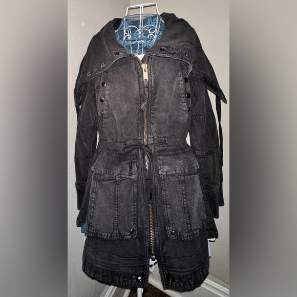 Free People We The Free Surplus Future Parka - Picture 2 of 12